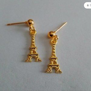 CUTE GOLDEN EIFEL TOWER EARRINGS